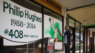 Phillip Hughes' death: Australian club cricketer sacrifices record as tribute